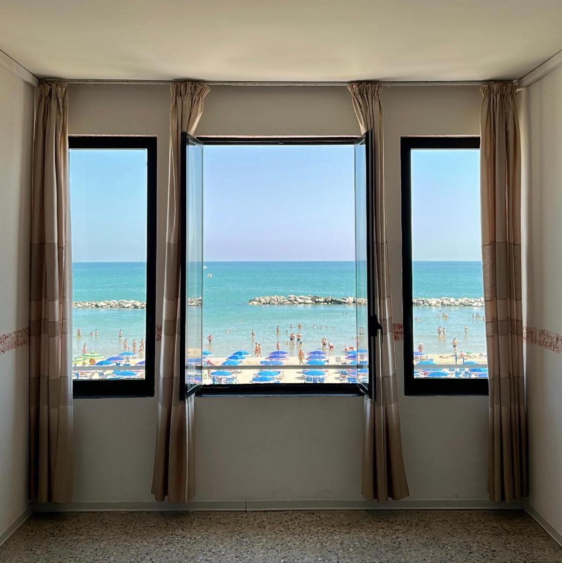 בלריה-איגאה מרינה Hotel Bartolini מראה חיצוני תמונה